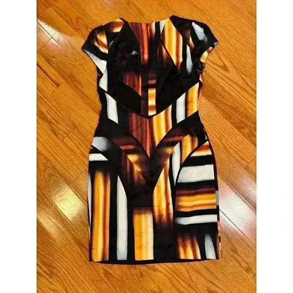 Jessica Simpson Multicolor Fitted Sheath Dress Size 6 Art to Wear Deco Office - Picture 5 of 5